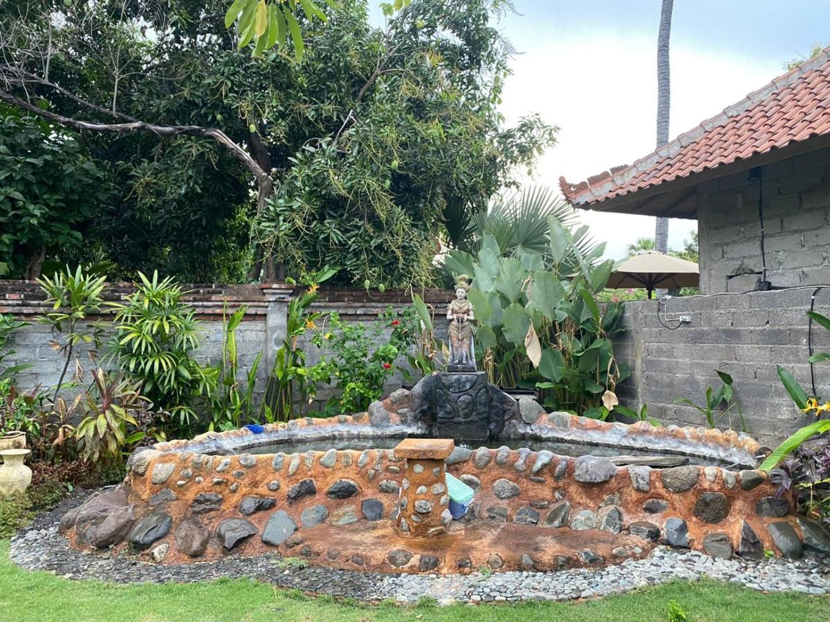 Badini Homestay Pemuteran Exterior foto
