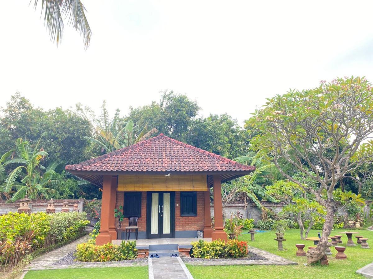 Badini Homestay Pemuteran Exterior foto