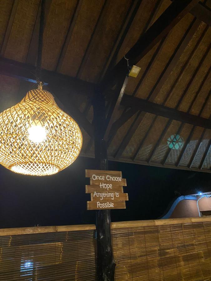 Badini Homestay Pemuteran Exterior foto